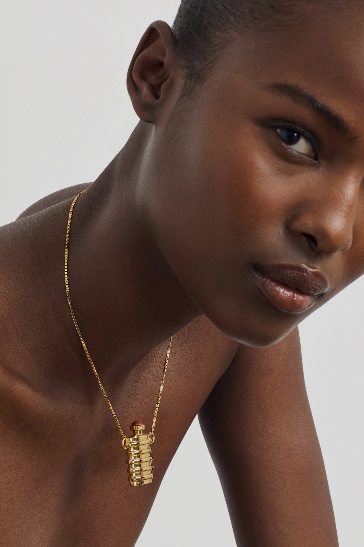 Le Parfum Necklace