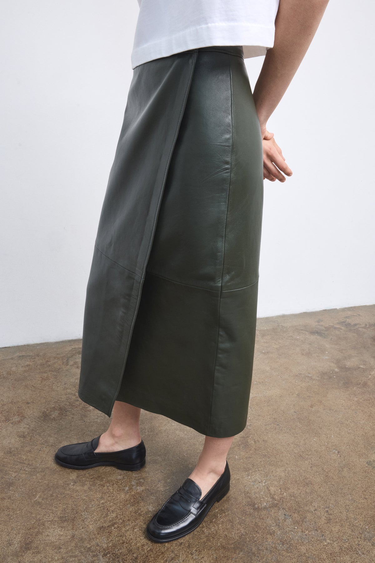 The Este Leather Skirt