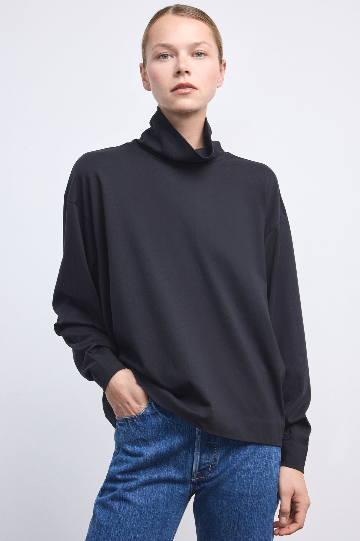 The Honne Turtleneck