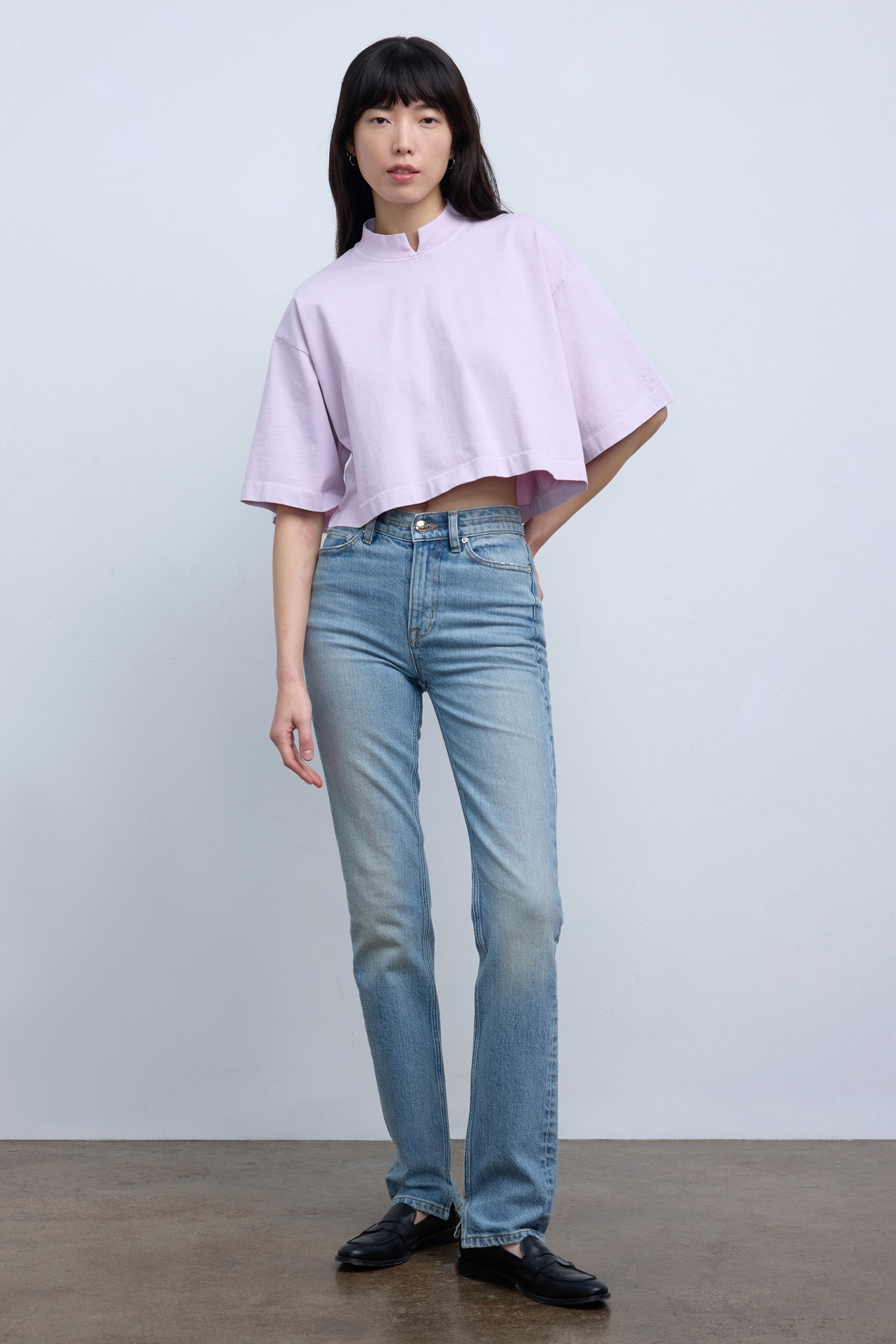 The Nessa Cropped T-Shirt in Blush Pink Acid Wash – RÙADH